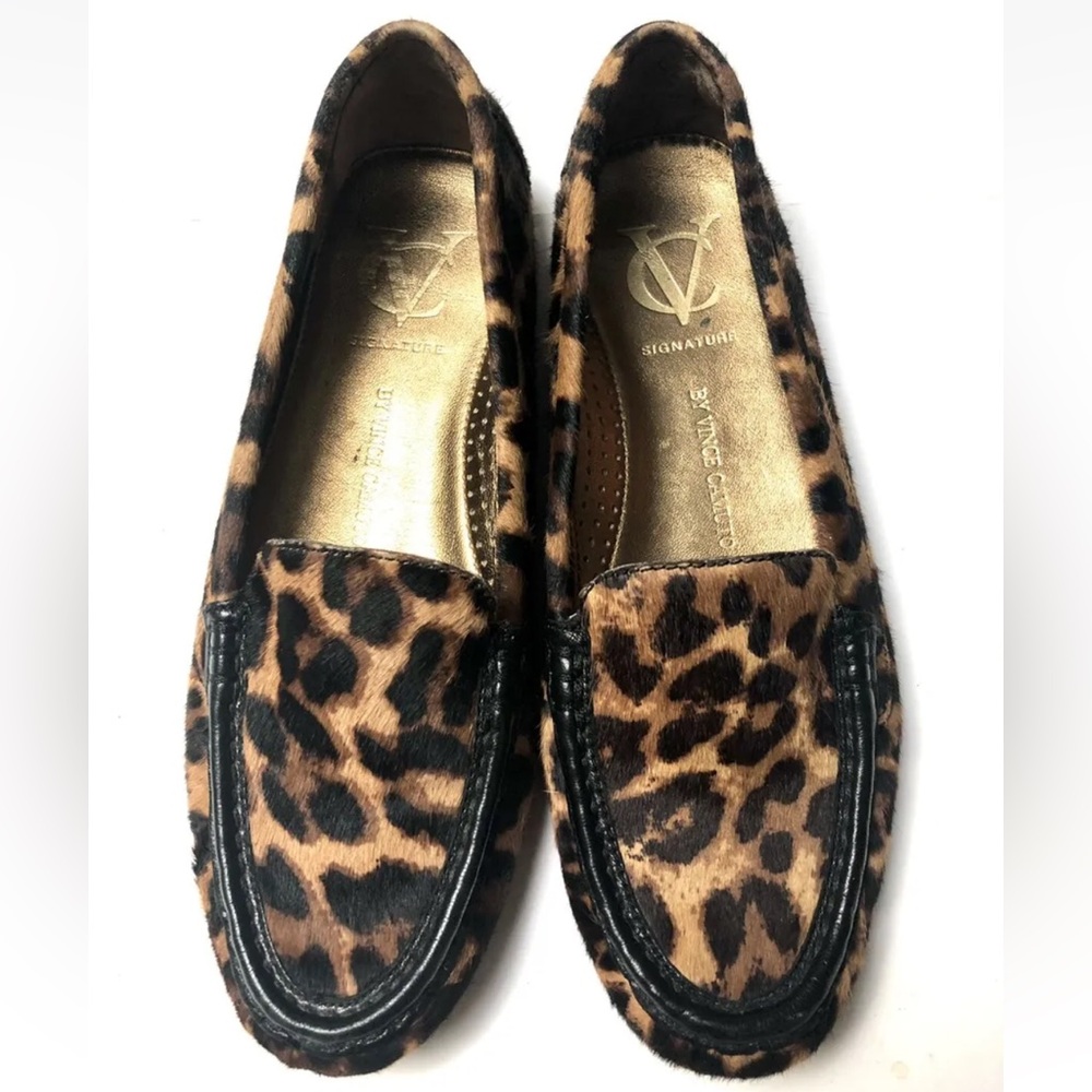 EUC Vince Camuto SIGNATURE Towelly LEOPARD Cow Hair Moccasins Loafers Size 5.5